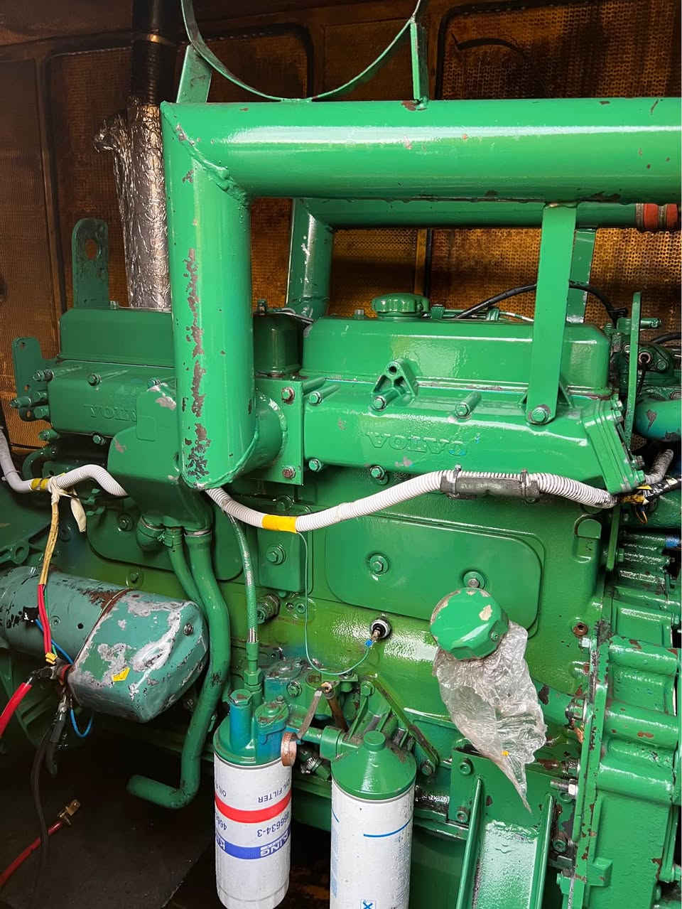 مولده فالفو ٢٠٠ كيفي مولده شرت كاتم ١٠٠ 🔇 0771 007 7109 أربيل, العراق
