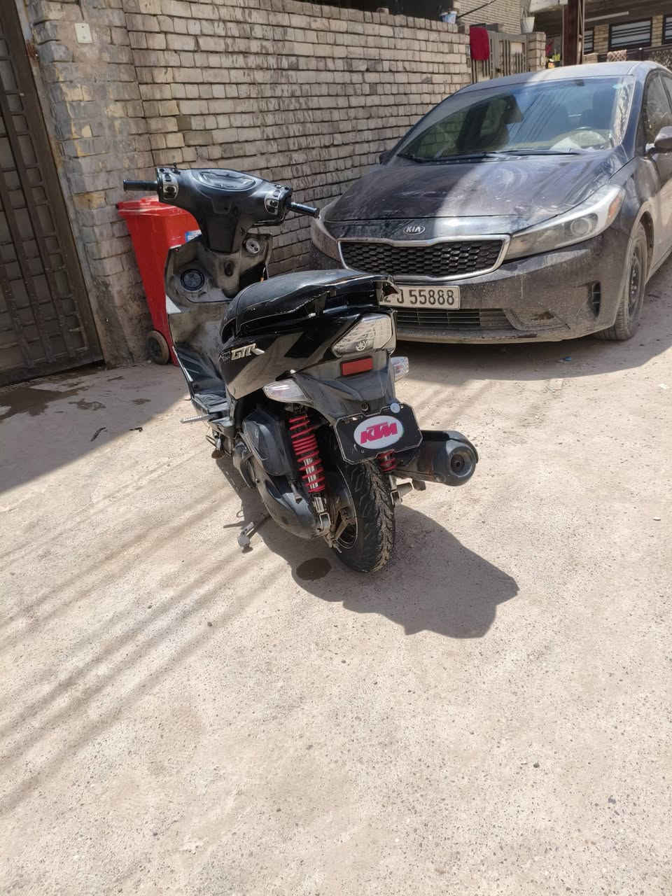 جيتي ار للبيع او للمراوس حسب القناعه
دراجه خير من الله مكينه ما مفتوحه نقص بس بجم   ***********»» سعر700 وبيها مجال
