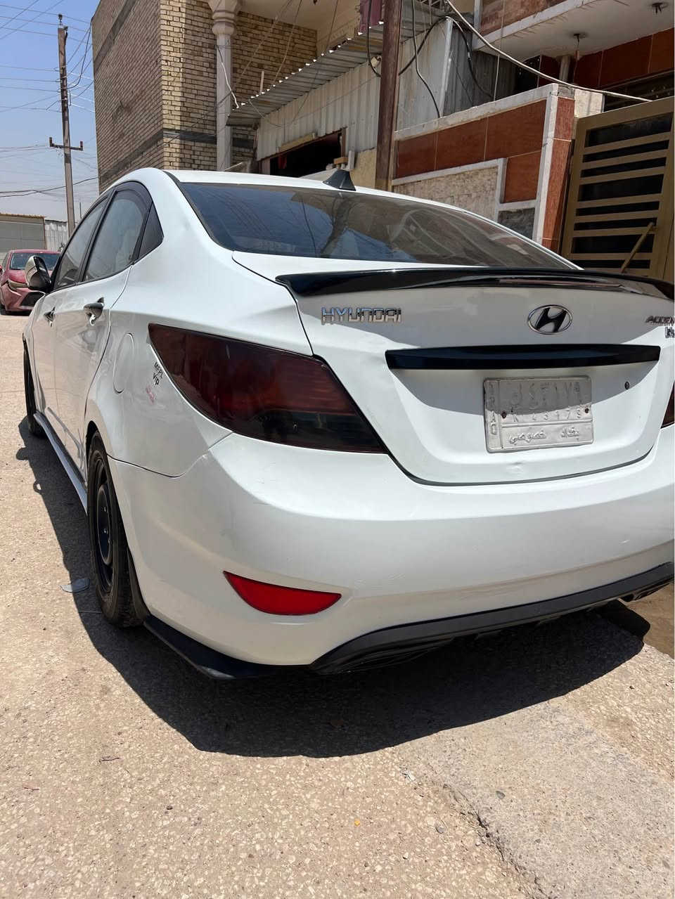 ⚫️اكسنت 2013 خليجي 
محرك1600 دبل قطرة 
⚫️كير جيد
⚫️محرك جيد
🟣تبريد ثلج
⚫️اشاير مري
⚫️تحكمات جهتين 
🟣شاشة 

ملاحظة بيهة مكانات صبغ 
الجاملغ بي حادث بسيط ونصبغ الباب والجاملغ 
والهلالات الخلفية. حت لا اتعبك ولا اتعبني 
سيارة من 2020 يمي 
الدورة ابو دشير
0️⃣7️⃣7️⃣0️⃣7️⃣2️⃣0️⃣9️⃣5️⃣2️⃣3️⃣
السعر 80$ بغداد, العراق


**إذا كنت صاحب هذا الإعلان وتريد حذفه لأي سبب، رجاءا أرسل رسالة إلى الدعم الفني**