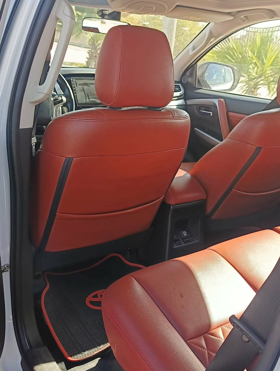 سلام عليكم باجيرو سبورت استيشن مديل 20 خليجي ماشيه 44 رقم اربيل بسمي تحويل ثاني يوم  مواصفات واحد على واحد سياره 7راكب 6سلندر فورويل 3قطع تبريد السعر 240وبيها مجال الطيبين ***********
