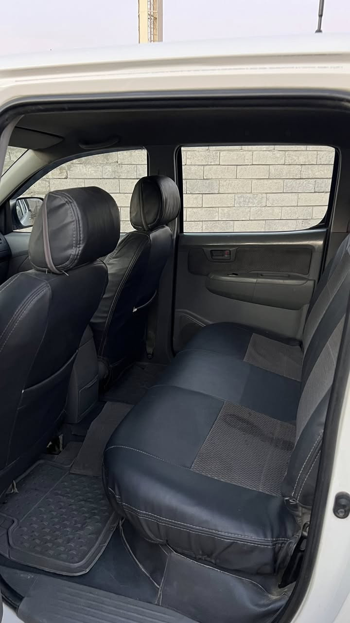 مرزي 2010 للبيع جديد 160بيً مجال
بدون صبغ بدون تبديل جديد 
ستفساره اكثر واتساب 
***********
