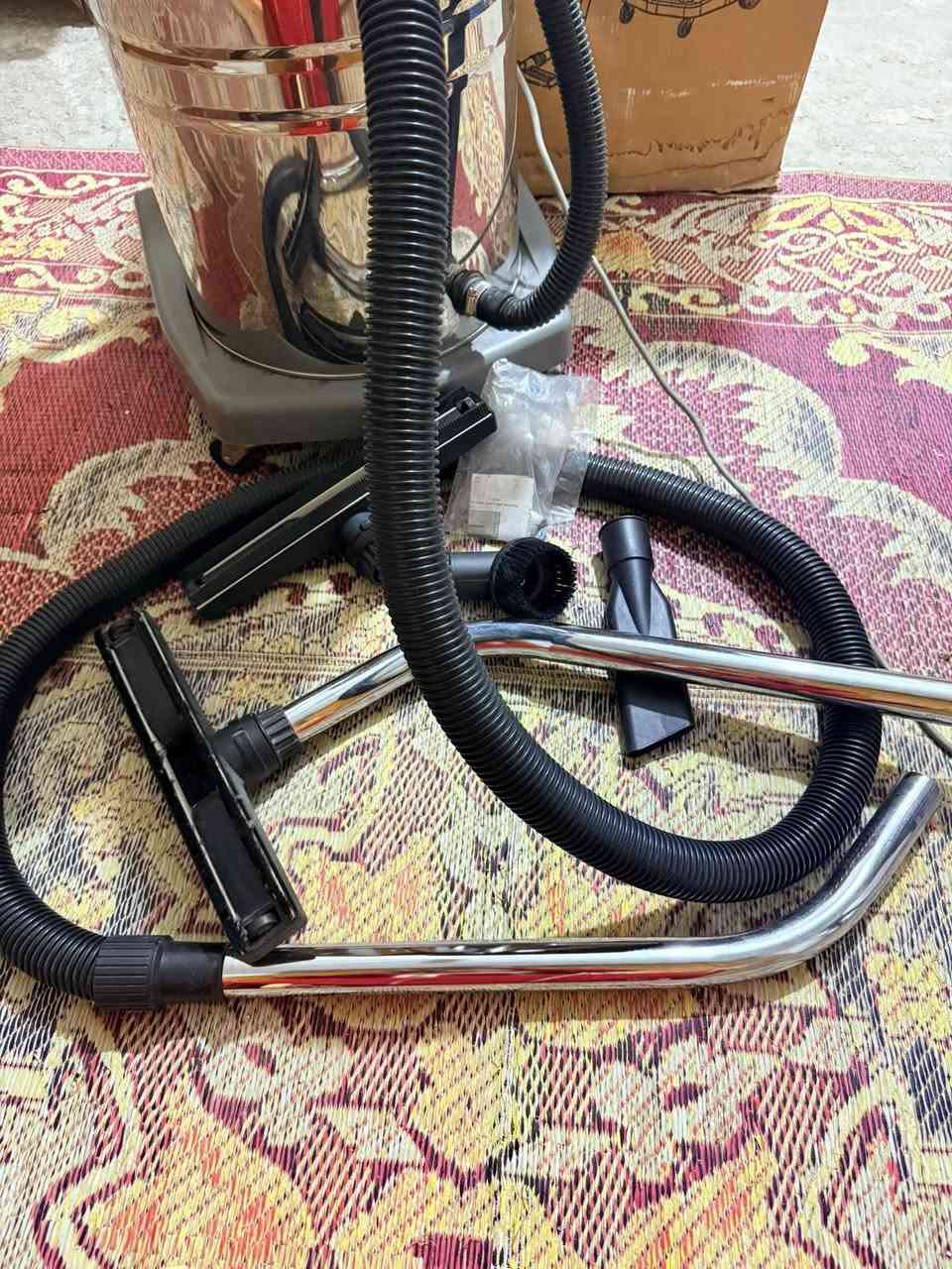 السلام عليكم عندي هاي مكنسة كهربائية جبيرة تفيد البيوت الكبار والمواكب وغيره غراضها كلها موجودة ونضيفة فقط الرجل مالتها وحده منهن نكسرت اشتريتها ب ٢٤٥ واريدها ب ١٥٠ الف


**إذا كنت صاحب هذا الإعلان وتريد حذفه لأي سبب، رجاءا أرسل رسالة إلى الدعم الفني**