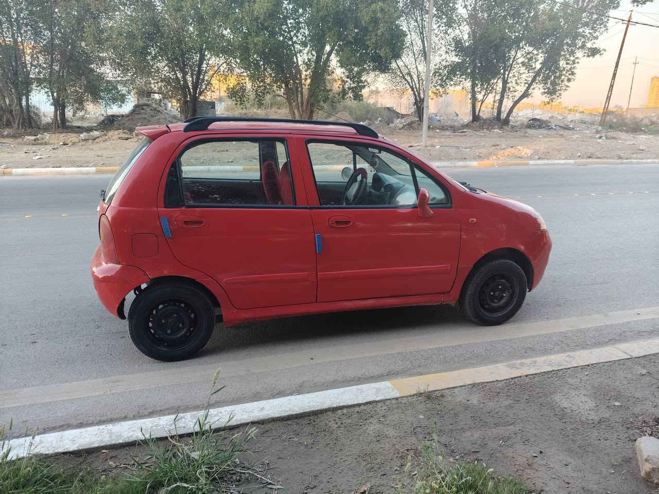 سلام عليكم اخوان كيو كيو موديل 2013 بيه صبغ جماليه جاهزه محرك وكير جدد تحويل مباشر كير اوتو مكان كربلاء ***********
