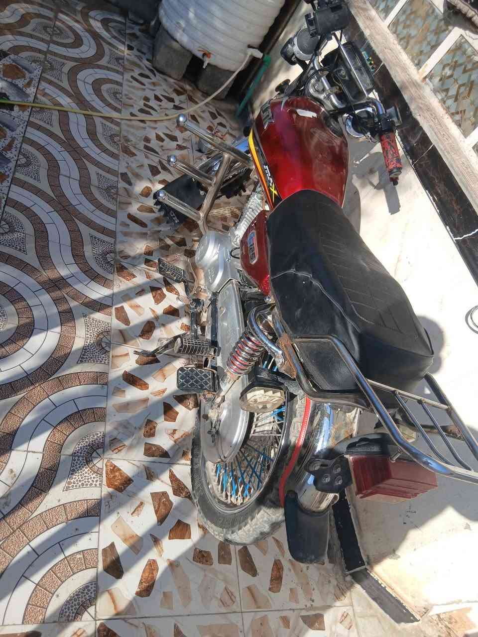 سلامو عليكم ورحمة الله وبركاته موطور للبيع مكفول كفاله عامه قيم وخذ مكاني لمفرك غير متواجد عل انت ***********
