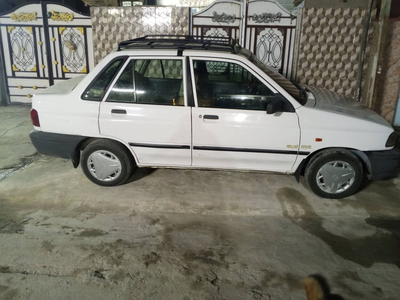 السلام عليكم سايبا موديل 2010بلادية گير محرك جيد تبريد شغال جاهزه من كلشي بدون صبغ شواصي بلاديه السعر 40بيها مجال بسيط مكانها بغداد ***********
