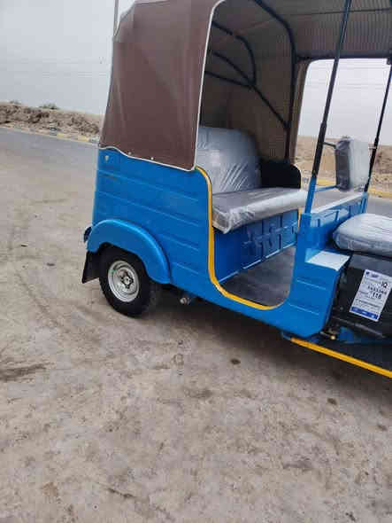 تكتك لبيع موديل 20 شهر 11 كفاله عامه  بس دوس معمره مكينه لاتبخير ولا تنقيس ناعمه  وراق وراق وكيله شاكر  وتكتك جاهزء كبل الشارع  ناشفه علا اخر حبايه فول  مكان ميسان قضاء المجر الستفسار تصل علا رقم 📱 ***********. ***********
