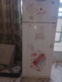 ثلاجات • للبيع • سعر خاص