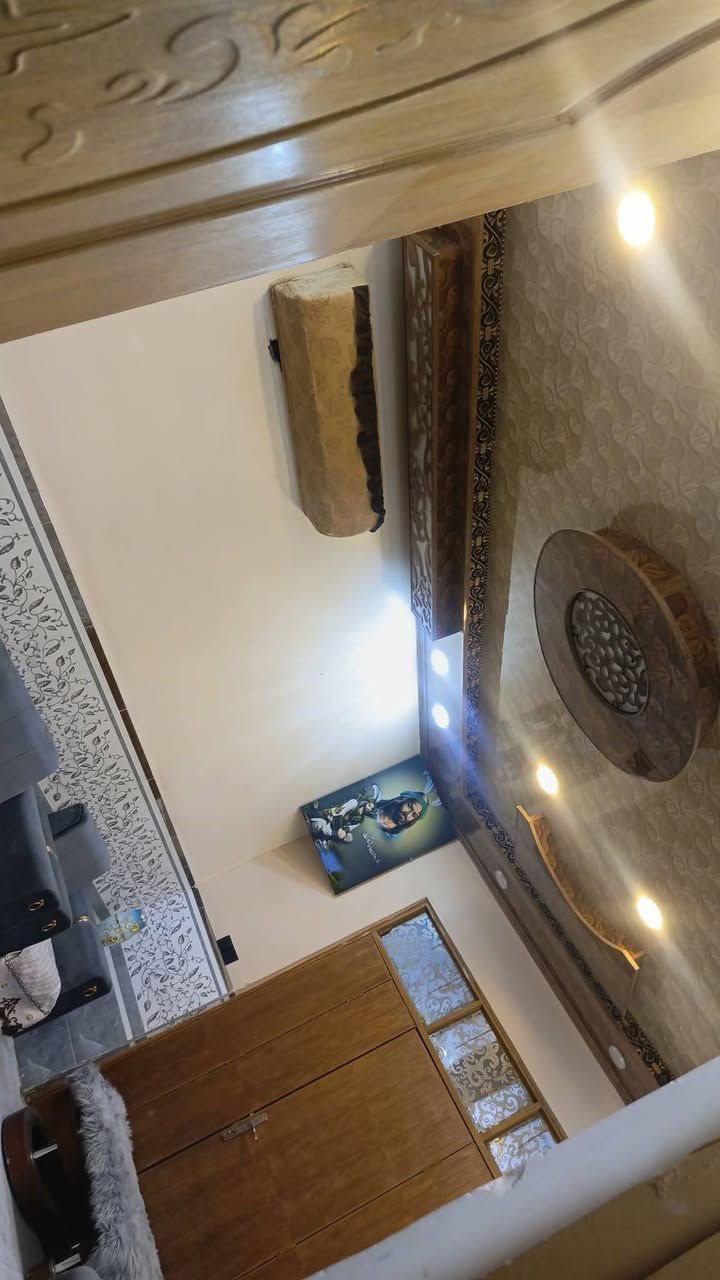 البيت طابقين بلدية معامله كامله العنوان نجف حولي شارع 30الول لسوك 100م السعر55بي مجال  باقي بس يتقدر رقم راعيه خاص


**إذا كنت صاحب هذا الإعلان وتريد حذفه لأي سبب، رجاءا أرسل رسالة إلى الدعم الفني**