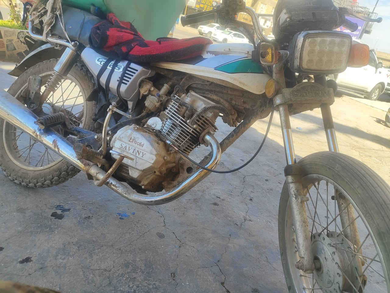 سفانه خمسه كير
موديل 18 
سعرهة 375 وبيها مجال


**إذا كنت صاحب هذا الإعلان وتريد حذفه لأي سبب، رجاءا أرسل رسالة إلى الدعم الفني**