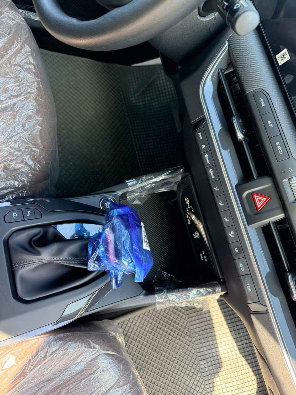 K4 خليجي
موديل 2025 محرك 1600 دوش
ماشية الفين رقم بغداد مثبت لوحات وسنوية
ضمان شركة الدوليه
داخل قرميدي
بصمه
وتشغيل ع بعد
مكان السياره بغداد السعر 188
***********
***********
