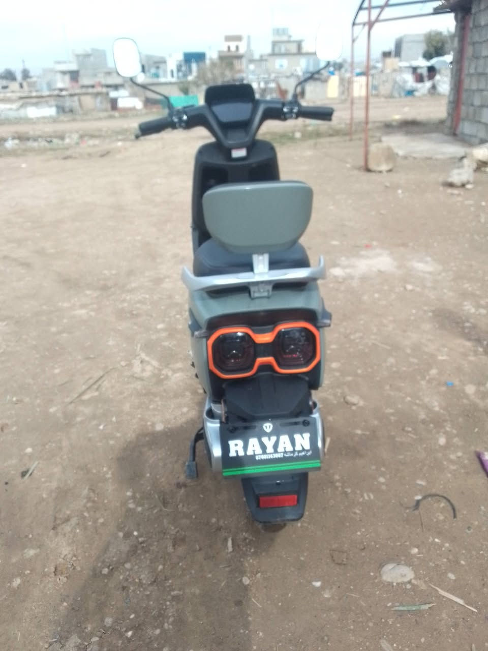 من شركه الريان  طلعتو من الشركه صالي شهر شرط مستعجل عل بيع السعر 900 بي مجال بسيط *********** وصل مال شركه بي ضمان سنه
