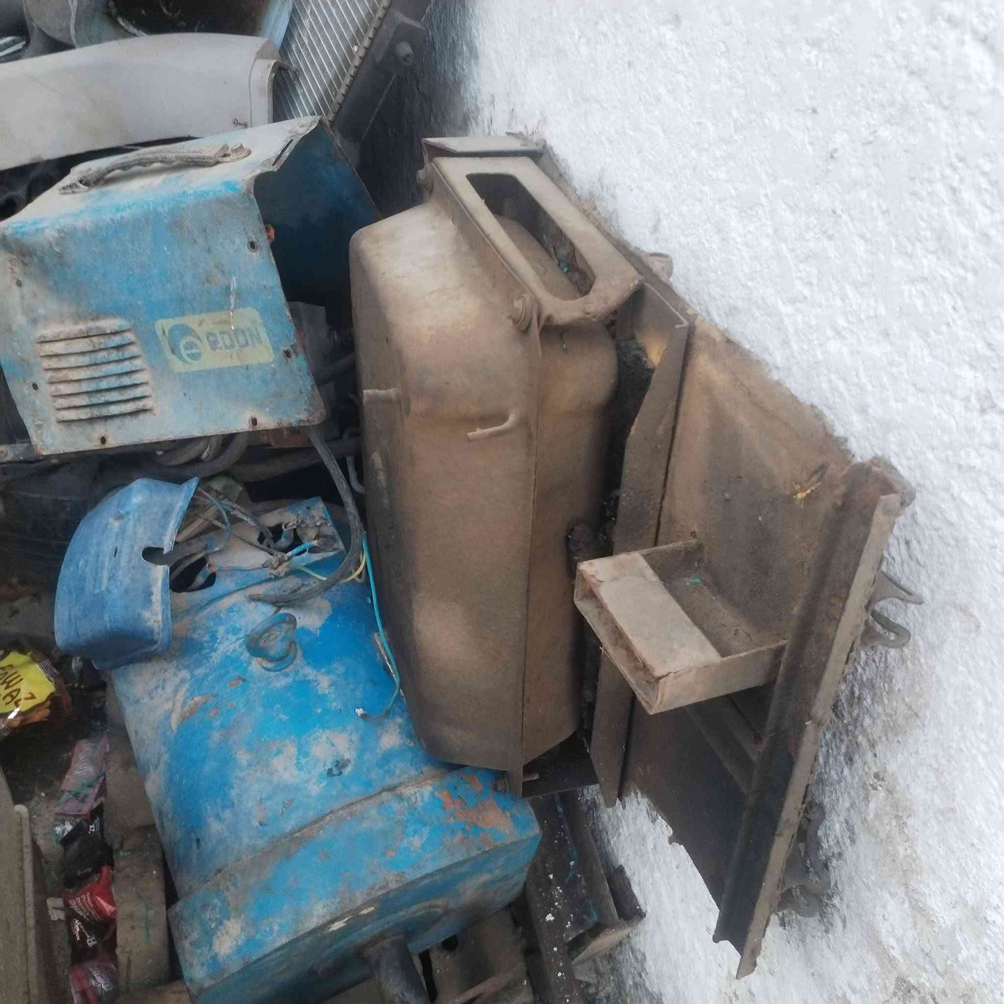محرك ٣ بستم للبيع
جديد شغال مع التفرعات والراديتر
ع شاصي ع فحص لادخان ولاتبخير
العماره ميسان منطقه المدثره ***********
