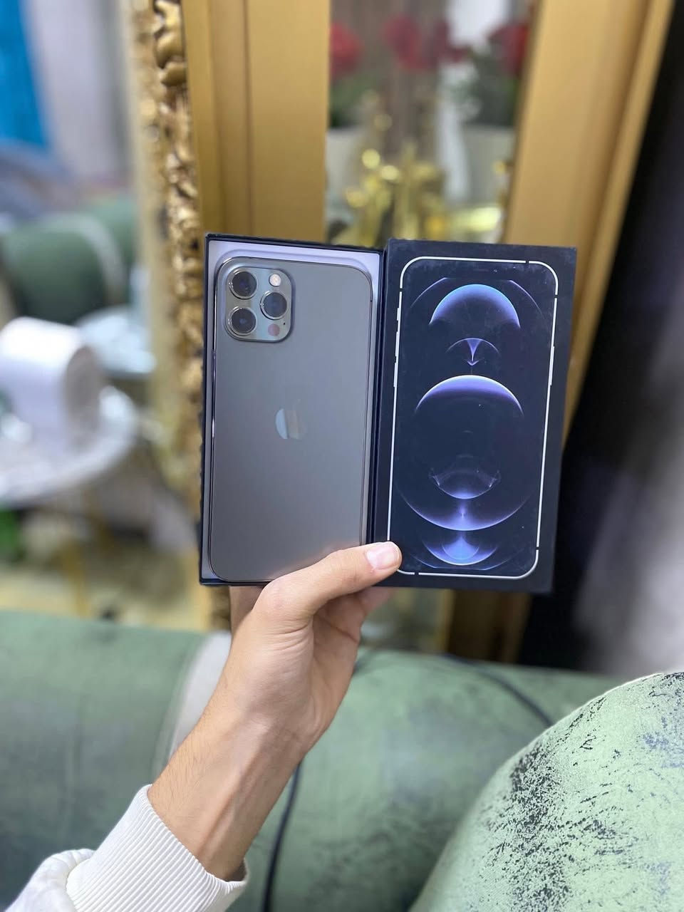 12بروماكس ذاكره 256 بطاريه 77 بلادي جهاز كفاله عامه كلشي شغال فقط مبدل كامره بصمه واكفه مع ضمان كامل عنواني بغداد العطيفيه سعره (350) قفل بدون اي عمله للتواصل علرقم ***********
