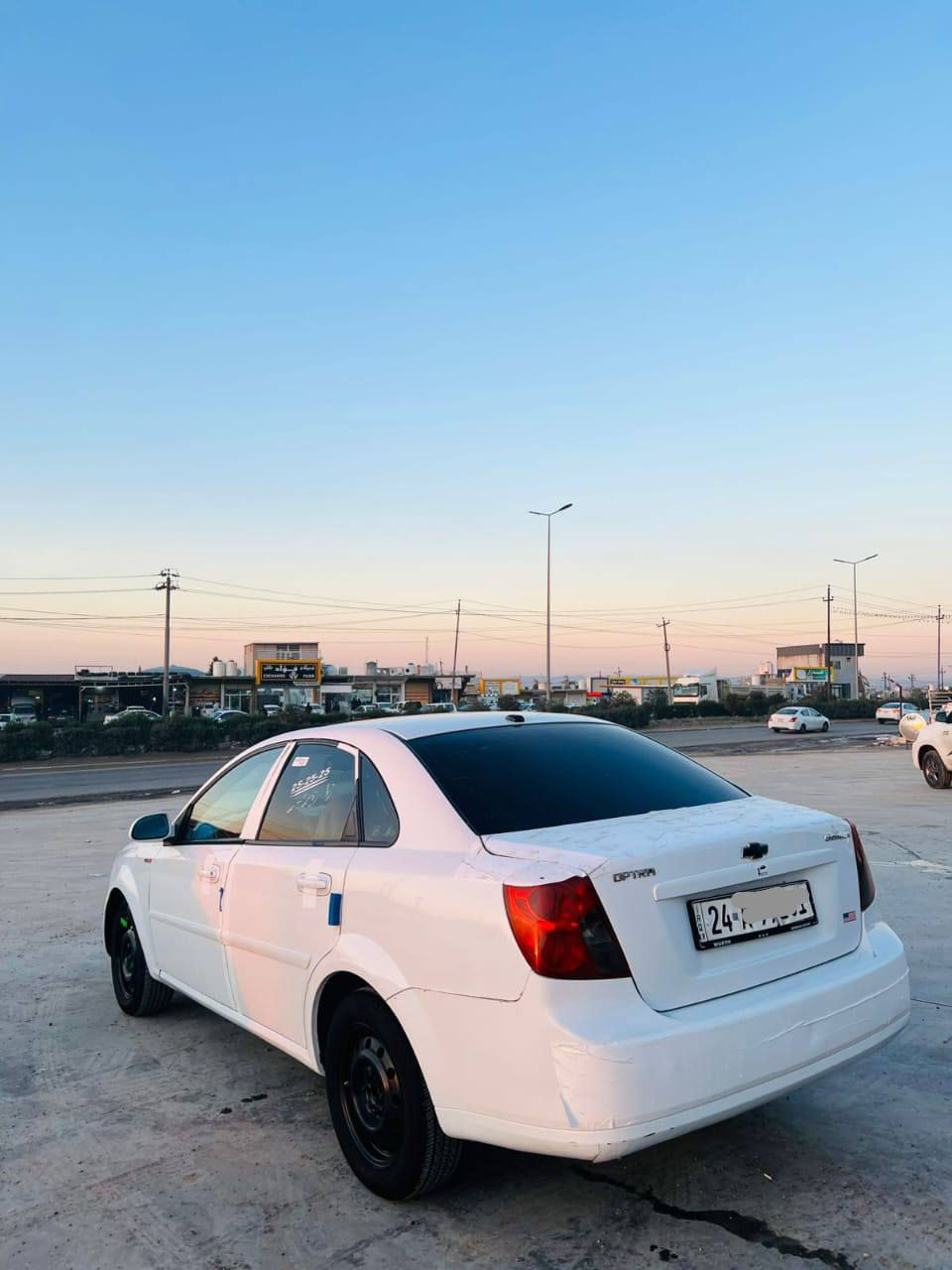 سلام عليكم شوفرليت اوبترا2012  كير محرك تحويل غرامات كلها بشرط  بيها 4قطع صبغ  بيها طخا من كدام سعر 69ومجال بسيط ***********وتساب ***********
