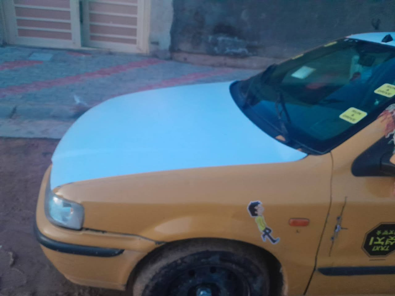 السلام عليكم سمند البيع مكفوله سياره موديل 2011 سياره جاهزه لاخياس ولا ضربه احلى من الصور ***********
