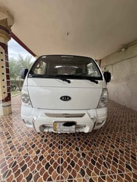 كيا بنكو • ٢٠١٠ • بابل النيل