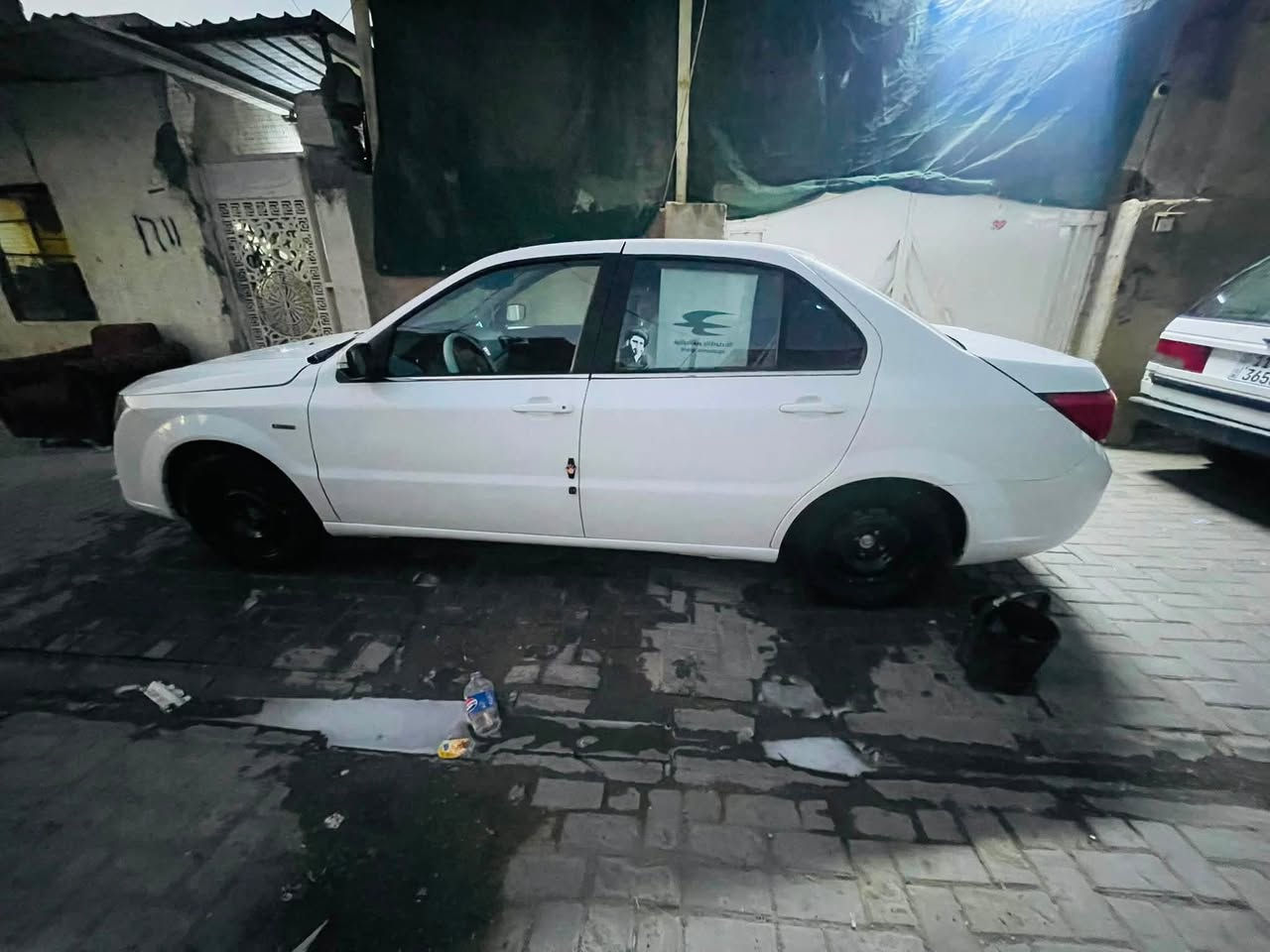 سلام عليكم شباب سمند دنا البيع موديل ٢٢  ماشيه ٥٧ كفاله سيارا مكانها بغداد لايمن ثانيه   عارضها 
٧٥  وبيها مجال شراي ***********
