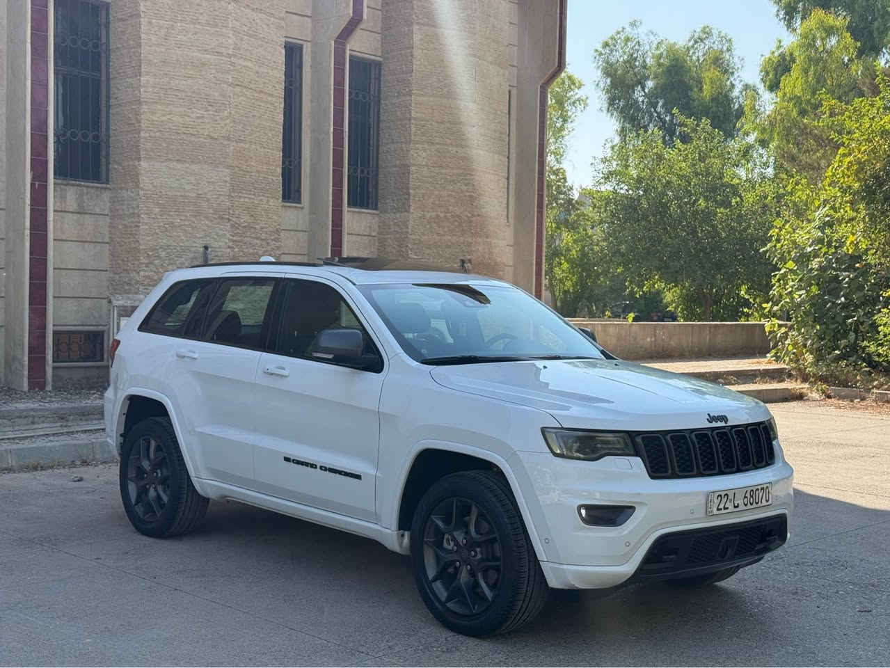jeep grand cherokee 2021
ماشي ٣٧ الف
سيارة خليجية 
سيارة بدون صبوغ بدون بارد
٣ قتعة مبدل بلادي
بدون ارباك
فوول مواصفات 
عيدميلاد 
بانوراما 
بصمة - شغال
دبل اكسل
كشنات: جلد - هيتر - تبريد
كشنات خلفي هيتر
رادار دعامية - رادار ٣٦٠ درجة 
ئوتو بارك
صندوق كهربائي 

***********
***********
عنوان سيارة اربيل أربيل, العراق
