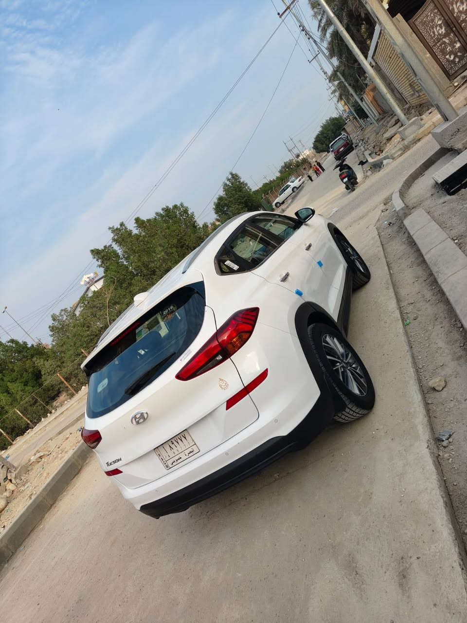 رقم  بصرة كفالة

          مكاني الناصرية شطرة سيارة جديدة امانت الله 

           بل عافية علا ياخذهة السعر 213

وبيها مجال حگ الجيك 

السيارة بحالة ممتازة 

***********
