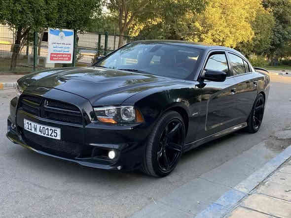 السلام عليكم دوج جارجر ٢٠١٤ 
ماشيه ٨٢ حقيقي سياره صارلها ٥ سنوات يمي 
Rt ٥٧٠٠ 
مكينه كير بلادي 
صبغ قطعتين فقط الحادث جاملغ وبنيد
عليها تحديث srtدعاميات وبنيد ودوسات 
السعر ١٥٢
***********
