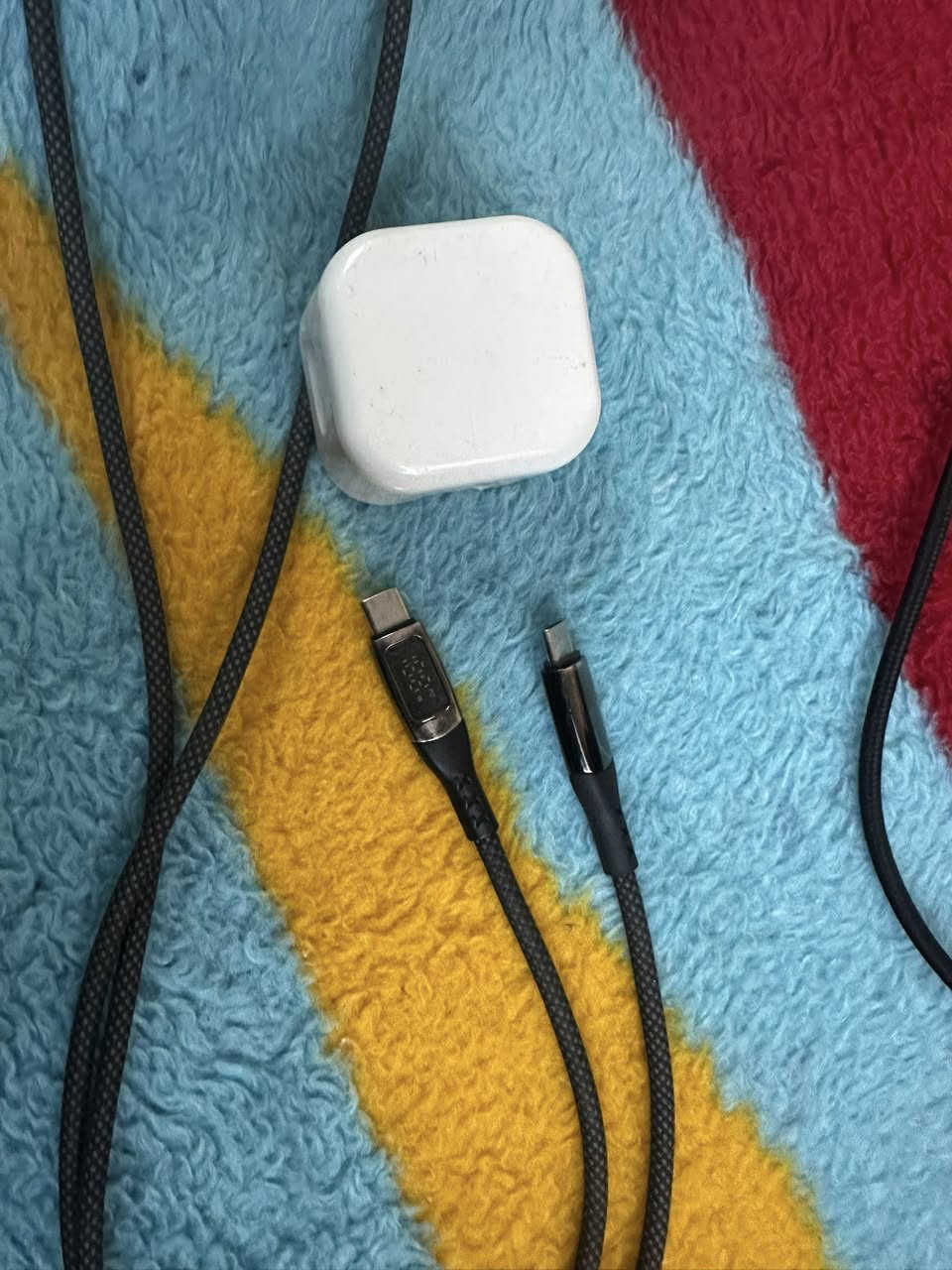 السلام عليكم شاحنه ايفون 15 اصلي وكاله شرط شحن والكيبل ابو الواطات بي سرعه شحن صورة الواطات شكد يطلعن وسماعة كمينك اصلي فول مال زماط


**إذا كنت صاحب هذا الإعلان وتريد حذفه لأي سبب، رجاءا أرسل رسالة إلى الدعم الفني**