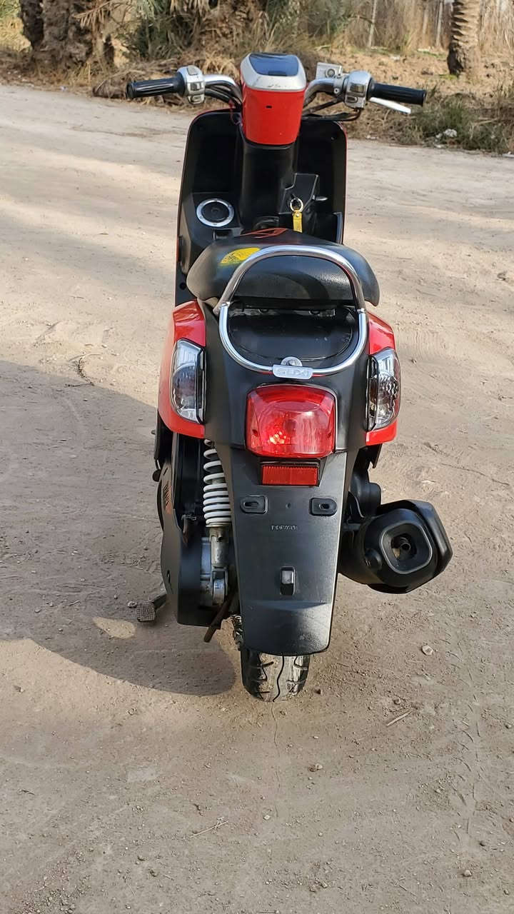 دراجه بوليس نوزل صارله شهر من طالعه من معرض للاستفسار ع رقم الهاتف ***********
