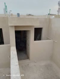 خلف مصري  لبخ  متفرغ جميع انواع البخ الاسمنتي  خشن ناعم  وطلىس  وفوم  ...