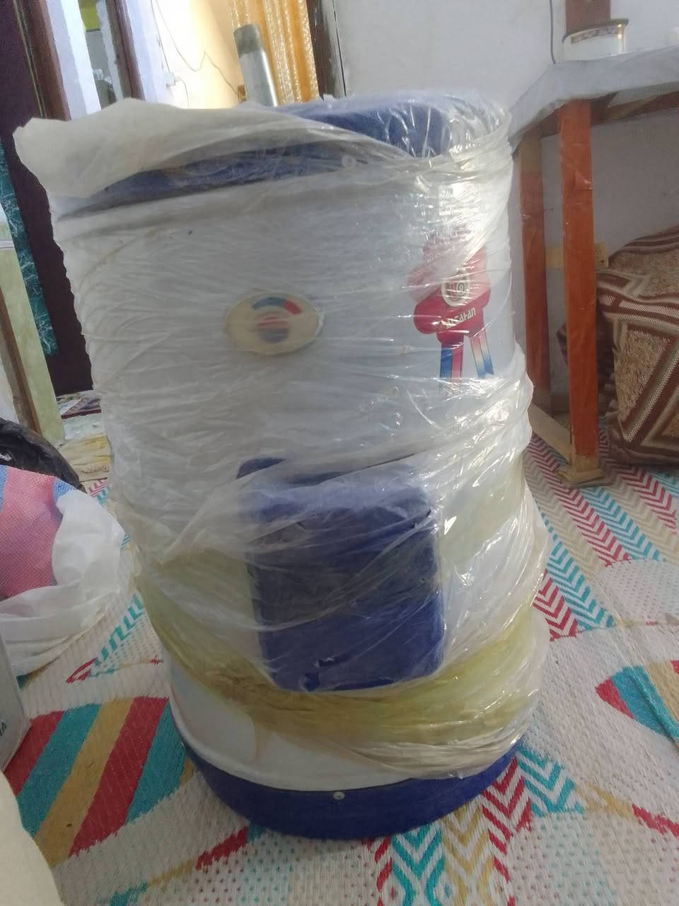 للبيع كيزر حجم وسط بعده ما مستخدم جديد بدون هيتر السعر 50 وبي مجال قليل مكاني سوق الشيوخ منطقة الدجين الاستفسار على الرقم ***********
