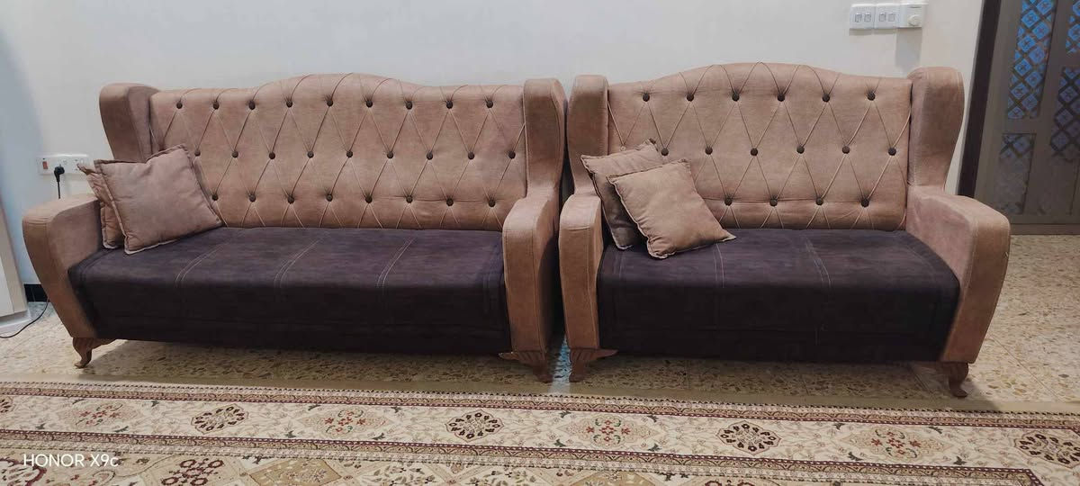 تخم ونص يعني 15 مقعد شغل عراقي ضرره فقط رجل وحده فالته سعر 350 وبي مجال العنوان بغداد دورة


**إذا كنت صاحب هذا الإعلان وتريد حذفه لأي سبب، رجاءا أرسل رسالة إلى الدعم الفني**