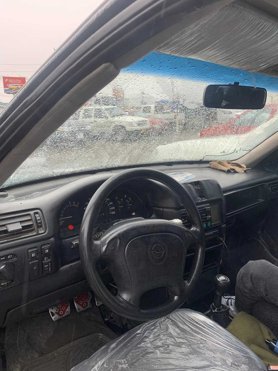 ئۆپڵ مەکینە ,20,
مۆدیل,1994,
موسوبڕاوە بەشەرت,سڵاید,سوکان ئێڕباگ,
کارەبای مەزبوتە ,
بەس پاوەری تەواو نیە ماباقی هیچ تر نیە ,
حلوجە,لە دەورو بەری,ڕانیەم,
ژ،***********
نرخ,16محاملە
