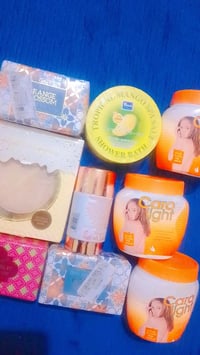 منتجات عناية بالجسم • مستحضرات تجميل