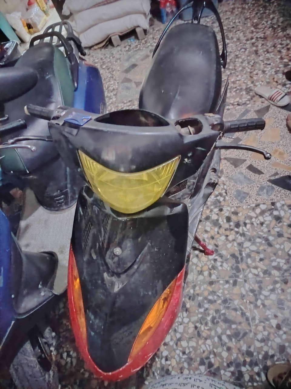 ماكس عدله
نقص بس كابريتر يكطع سعر 300 قفل قفل


**إذا كنت صاحب هذا الإعلان وتريد حذفه لأي سبب، رجاءا أرسل رسالة إلى الدعم الفني**