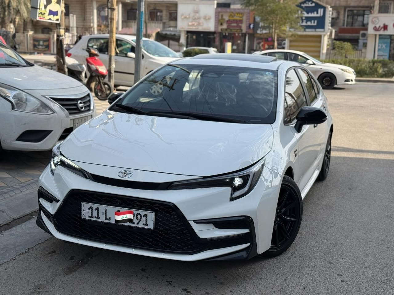 السلام عليكم اخوان كورلا هايبرد 2025 Sجي ار بلاك ادشن اعلى فئة بالكورلا فول ١/١ رقم بغداد باسمي من الزيرو ماشية ٩ الاف بوضع الشركة مكفولة من ضربة وصبغ وتبديل بعدها بجياست الشركة المواصفات بصمة فتحة كرسي كهرباء ٣ حركات داخل جلد احمر ويل اسود مري اسود هاندبريك دكمة اوتو هولد ٣ وضعيات قيادة مانع انحدار مانع انزلاق  قيادة ذاتية رادار امامي ٥ كامرات شاشة ابل كار بلاي وبعد بيها هواي مواصفات مكاني بغداد حي البنوك رقمي للاتصال ***********
