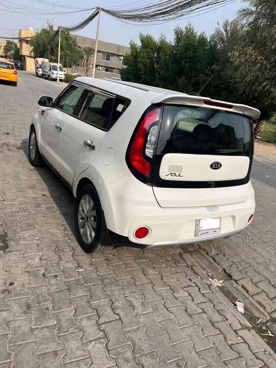 سلام عليكم
السعر 129 وبيها مجال بسيط
صول موديل 2017  ماشية 50 الف مواصفات شاشة تحكم استيرن تبريد لمس مكينة 2000 مواصفات الصول الاعتيادية شرط لا تبخير ولا تنقيص ولا مفتوحة
كير تبريد كفالة عليها تخم تايرات جدد
حادث السياره بدون ايرباك السيارة جاملغ امامي جهة الصدر
وخشم الجاملغ ثاني بي فقط مقدار 4 اصابع فقط
مكان السيارة كربلاء سيف سعد
للاستفسار على رقم ***********
