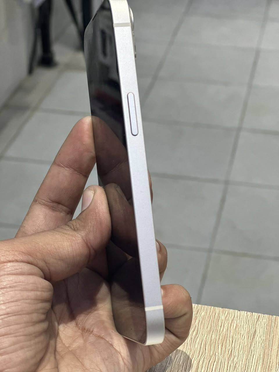 13 عادي ذاكرة 128 بطاريه 79‎%‎ بلاديه وتر برو الجهاز نظيف كولش السعر 440 للاستفسار ع الأرقام التأليه 
***********
***********
