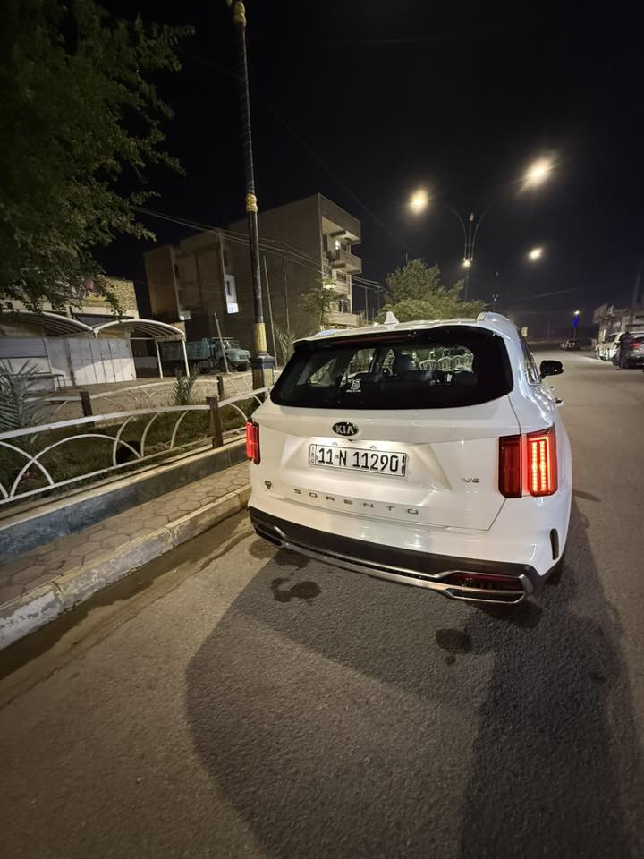 سورنتو 21 خليجي مكفولة بغداد ٦سلندر ٧راكب فول قماره حديد  شفتات تحكمات شاشه متصل جنطه كهرباء ستائر ب ابواب تشغيل عن بعد اناره محيطيه٢كراسي كهرباء ٣قطع تبريد زنون لد حساس امامي خلفي تشغيل عن بعد مري شفط 
ماشية 68 
سعر 280 
***********
