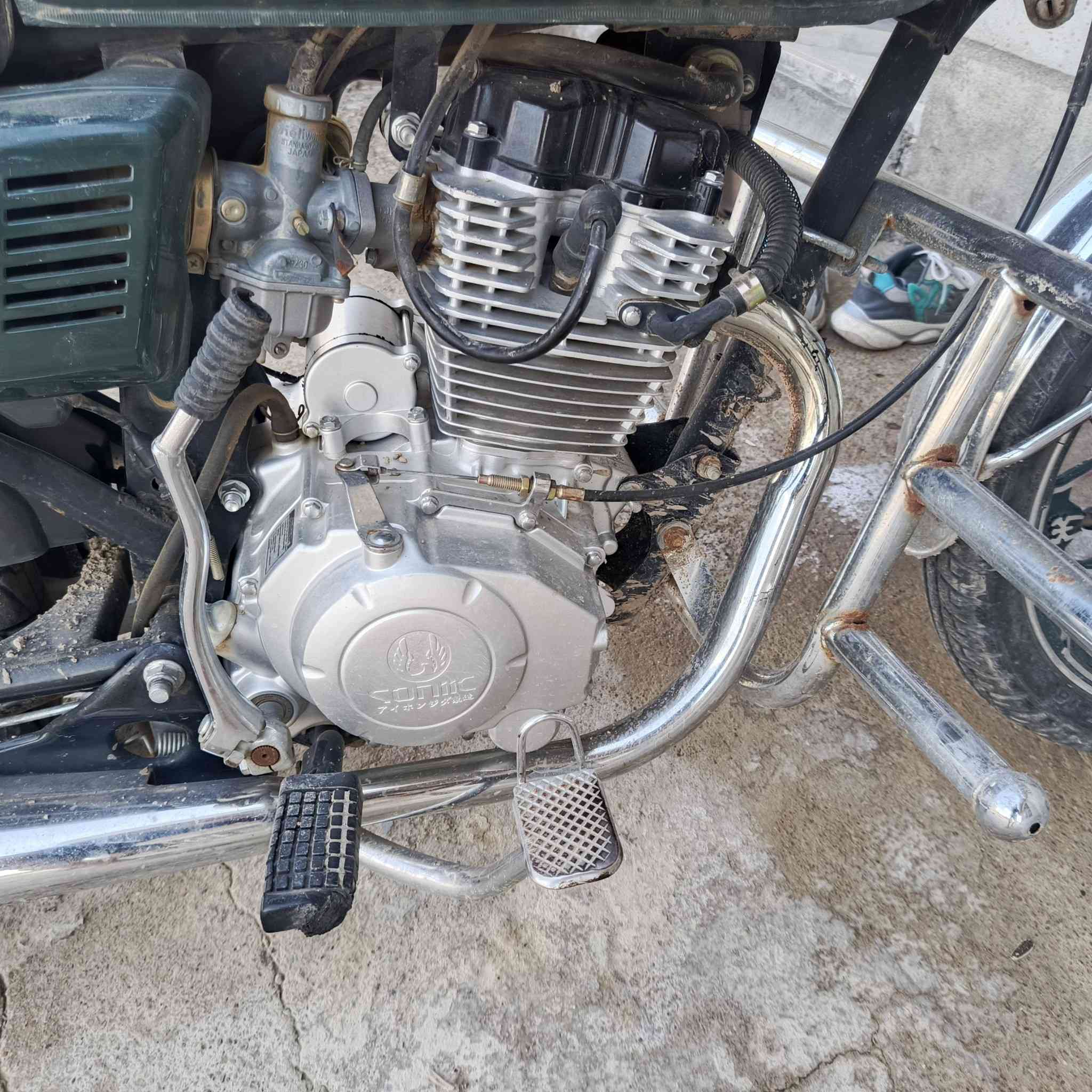 سلام عليكم دراجة سيفان موديل 2024
&تاير خلفي تعبان و باتري تعبان فقط 
مكان ديالئ الخالص 
سعر 650بيهة مجال بصيط


**إذا كنت صاحب هذا الإعلان وتريد حذفه لأي سبب، رجاءا أرسل رسالة إلى الدعم الفني**