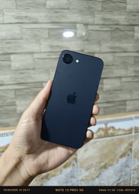 ايفون 16e • لوك • بطارية ٩٨