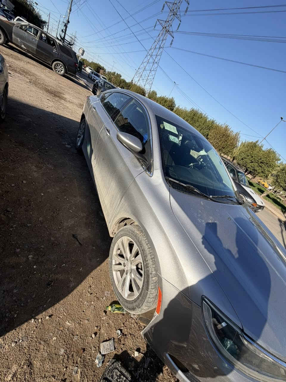 السلام عليكم
سي ٢٠٠ للبيع وارد أمريكي موديل ٢٠١٦ اي ستفسار الاتصال بل رقم *********** حادث موضح بل سونار 
السعر ١١٠ $ وبيه مجال احبتي 
عنوان بغداد غزاليه
