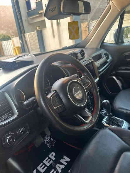 للبيع فقط 
جيب رينجيد موديل22 رقم اربيل
وارد امريكي كلين تايتل مكفوله من كلشي كير مكينه حداده بس الايرباك الامامي طاك اثر طخة بالدعامية بدون حادث وراجع بلاد من امريكا
فول مواصفات لمتدد 
ماشيه 29000 ميل قابل للزياده 
مكينه  تيربو 1300الاقتصادي فور ويل
سياره جديده واحلى من الصور 
مابيها اي نقص بلخير ع شراي 
السعر  شده و 35 ورقه وبيها مجال للشراي
رقم *********** واتساب 
بغداد
