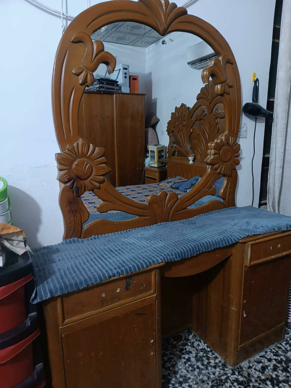 جربايه وميز مرايه للبيع


**إذا كنت صاحب هذا الإعلان وتريد حذفه لأي سبب، رجاءا أرسل رسالة إلى الدعم الفني**