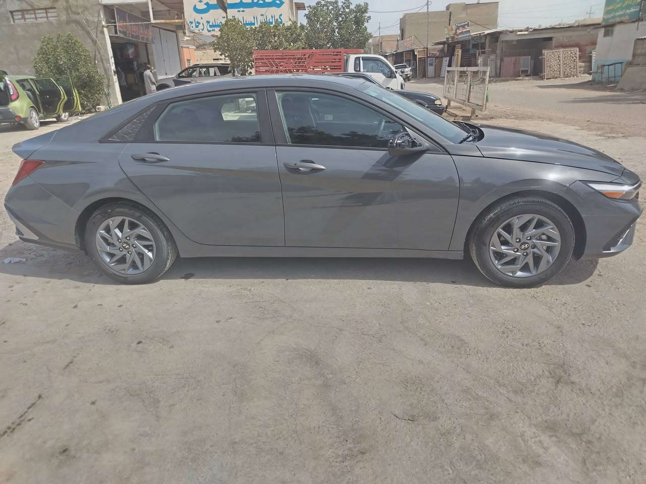 السلام عليكم النترا للبيع وارد مريكي موديل 2024 رقم اربيل بسمي ماشيه 9,000 محرك 2000 دوش سعر 145 به مجال مكان بابل اتصل على هذا الرقم *********** سعر به سونار صور الحادث موجود
