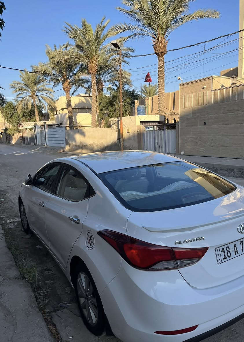 السلام عليكم النترا2016 خليجي فول موصفات ماشيه65 الف رقم بابل جديد محرك1800 دوش بيها شويه بدايه البنيد مكان سياره بابل مسيب ***********
