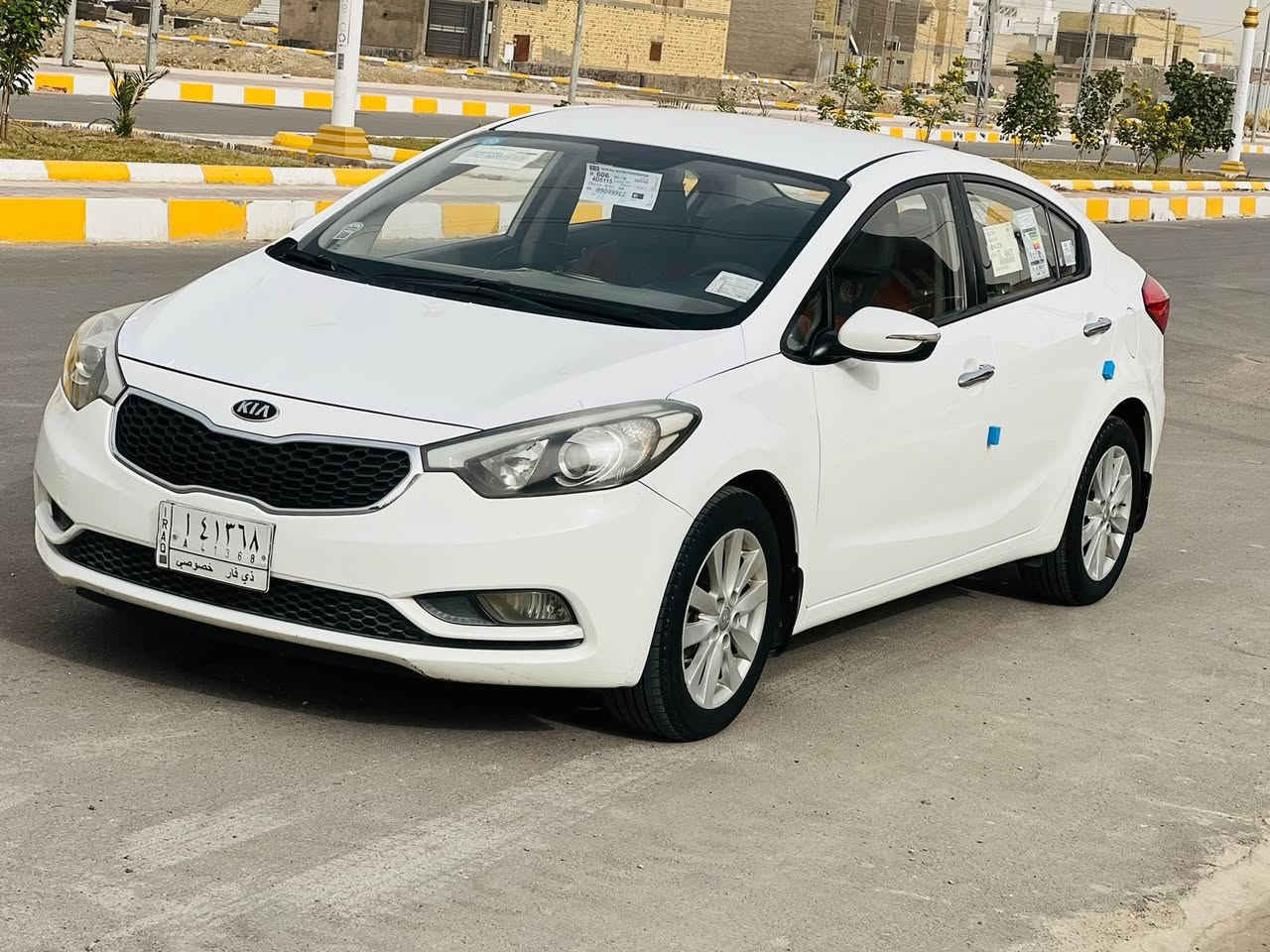 سلام عليكم
للبيع سيراتو ٢٠١٦ كفاله عامه ضربه وصبغ مواصفات تحكم ستيرن اشاره بلمرايه بلوجكتر  جاهزه السياره للخير تبريد مكينه كير مكينه ١٦٠٠ رقم ذي قار تحويل ثاني يوم  السعر١٣٣ وبيه مجال ***********
