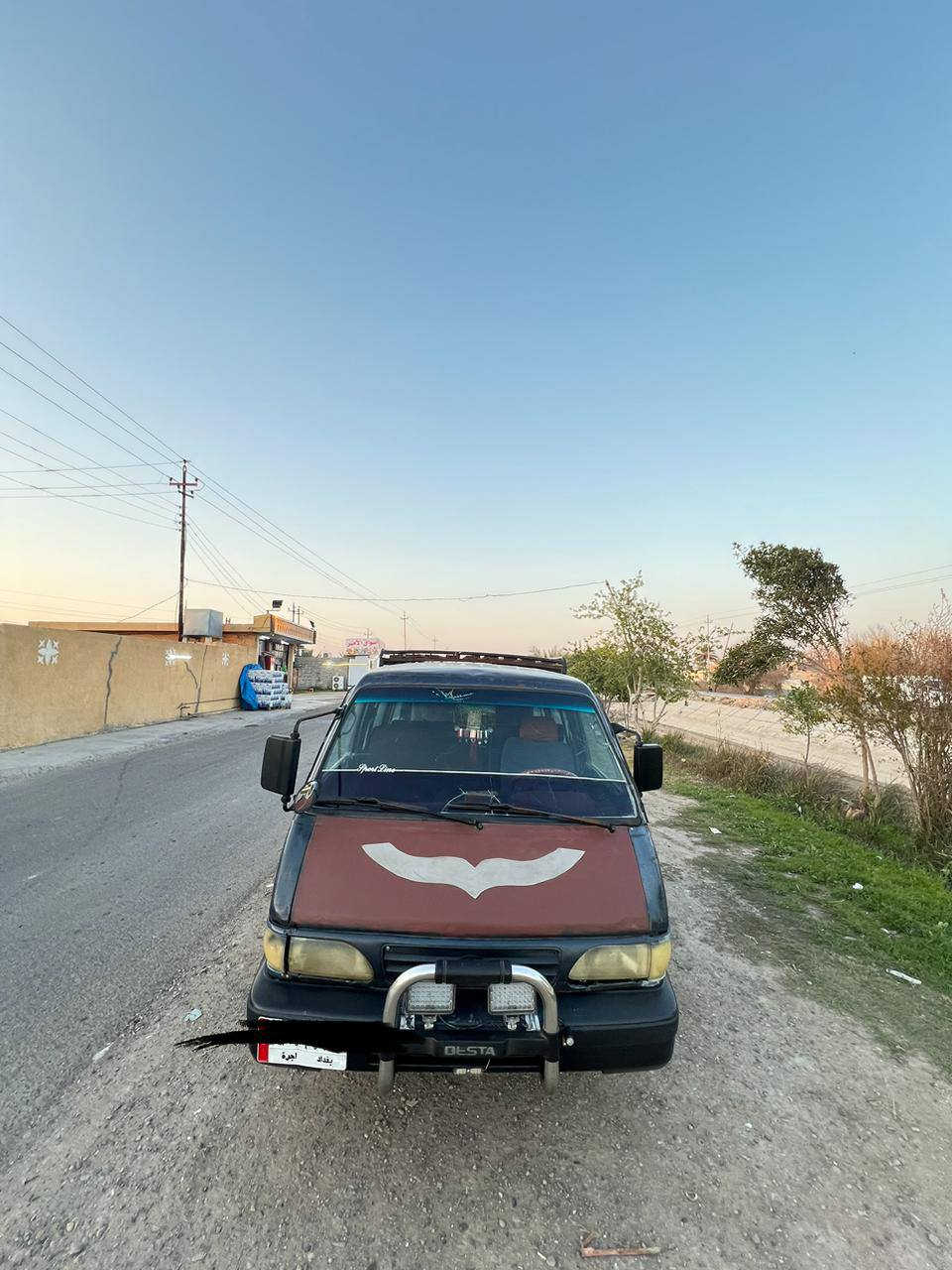 كيا بستة 95 
رقم بغداد الماني 
***********
العنوان بغداد التاجي ناحية المشاهدة
