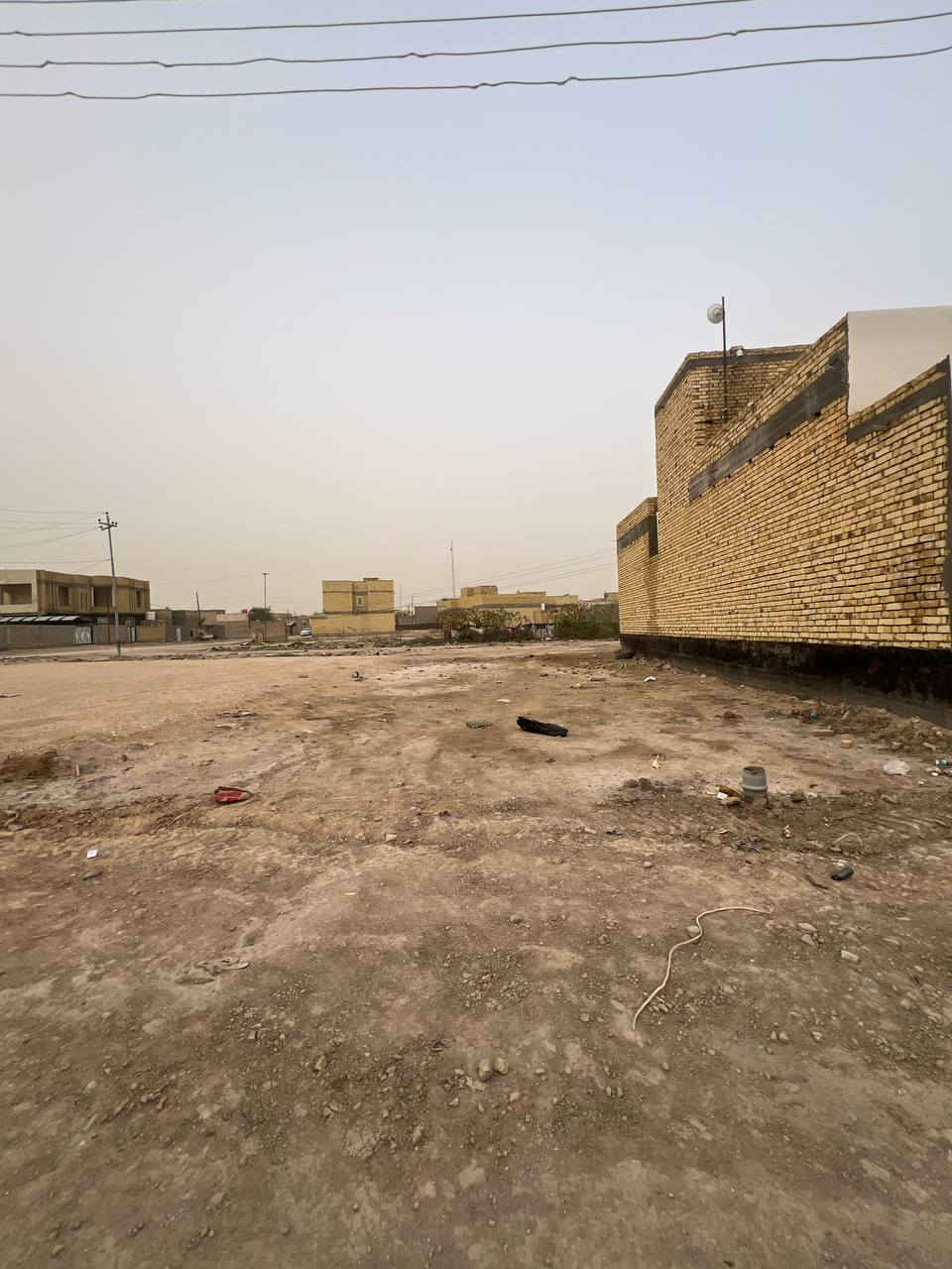 السلام عليكم قطعه زراعي 150 متر الوجه 10 نزال 15 عرض الشارع 12 متر بالاسكان الصناعي نزله ال ابو فياض السعر 38 وبيه مجال بسيط إذ شراي اتصل ***********
