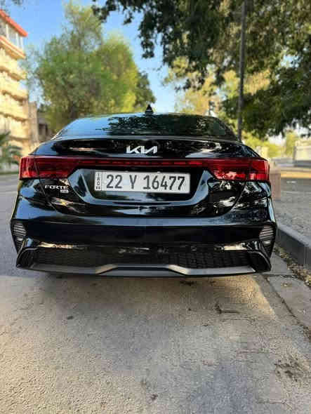 سلام عليكم فورتي ٢٠٢٣ماشيه ٥٧الف سياره كلين جاملغ أمامي فقط مبدل السياره بدون صبغ و بدونعم كلير كير و محرك كفاله الرقم ***********
