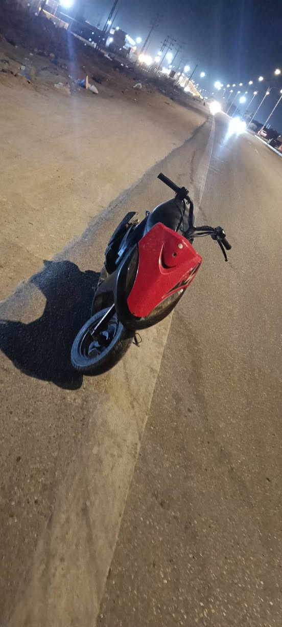 ماكس للبيع بسعر مناسب 350وبيه مجال بسيط 
تواصل ***********
