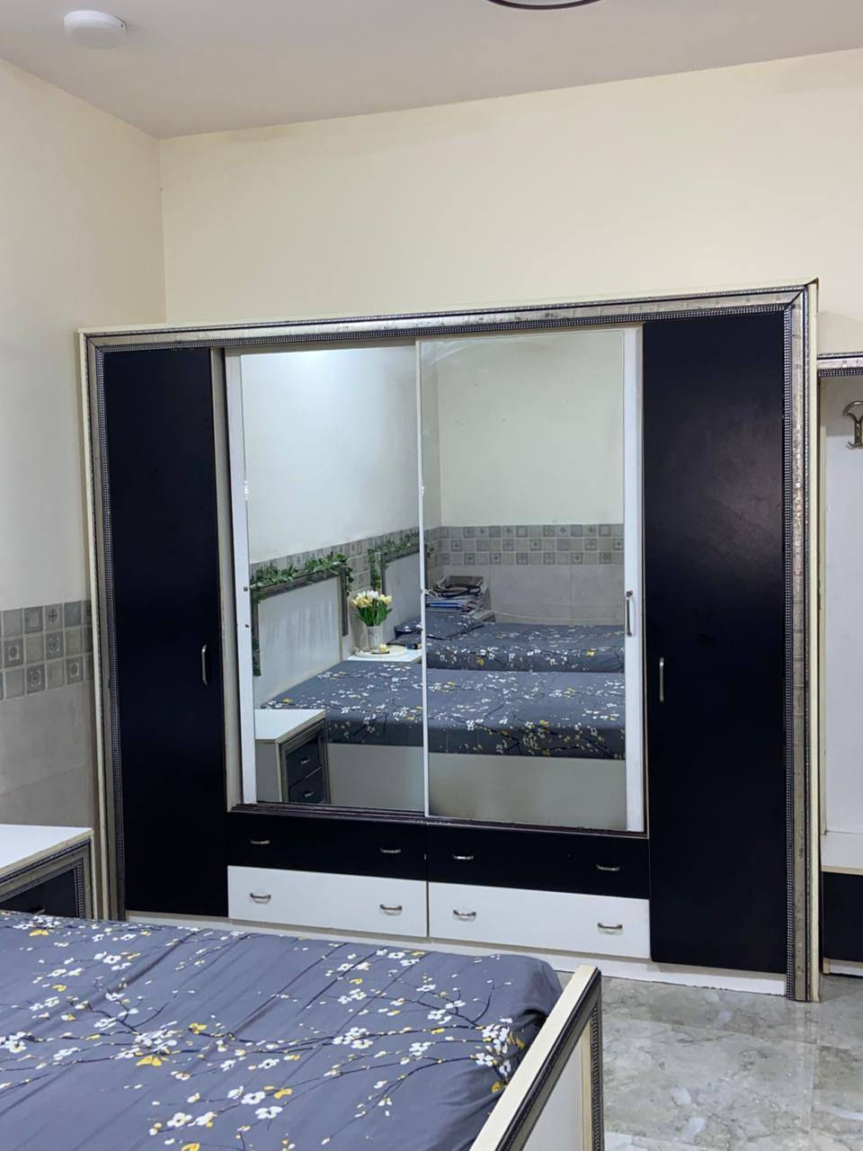 سلام عليكم
غرفه تركي للبيع السعر 350000
للاستفسار ***********
