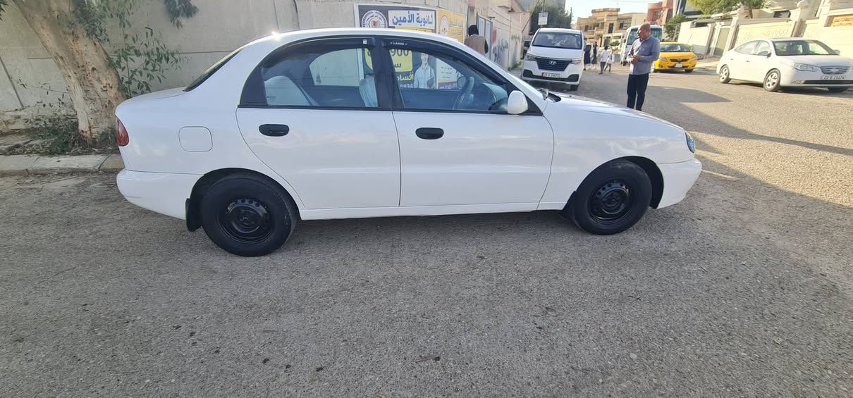 دايو لانوس موديل ١٩٩٩ كير اوتوماتيك تبريد و تدفئة شغال بدون ضرر صبغ حزام جمالية سيارة جاهزة بدون نقص صدر امامي وخلفي جديد كهربائيات شغال لايتات  led سنوية مشروع كوبون بنزين موجود سعر ٤٧ ومجال عنوان كركوك شوراو ***********......*********** كركوك, العراق
